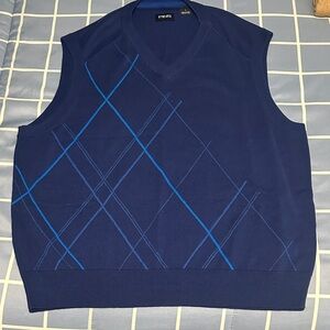 Ping  V-Neck Sweater Vest in Navy and Blue